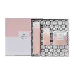   Adrienne Feller Rose de Luxe Hyaluron ajándékcsomag Rose de Luxe hyaluron arcpermet (50 ml), Rose de Luxe hyaluron szérum (15 ml), Rose de Luxe hidratálókrém (50 ml), díszdoboz 1 csomag 